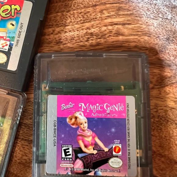 Game boy color with 5 games! - Picture 5 of 7